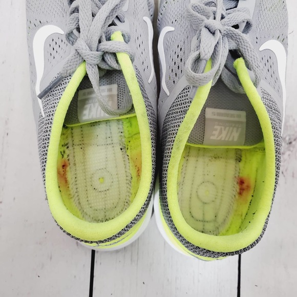 Nike TR 4 Cross Trainer Running Sneakers Size: 8 - Picture 8 of 11